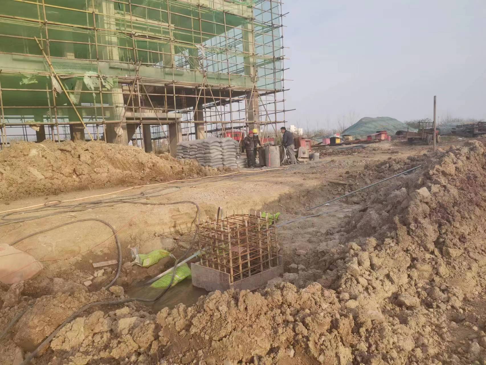 阳江镇当桥梁出现裂缝的时候应该及时加固修补